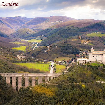 By Casamerina Bellavista, House With Private Pool & Great Views! Villa Montecchio (Terni)