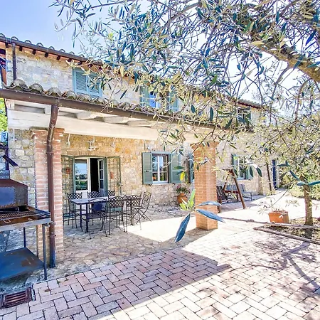 By Casamerina Bellavista, House With Private Pool & Great Views!